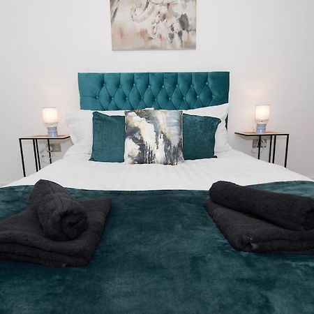 Deluxe 2 Bed York Flat With Gym Sleeps 6 Appartement Buitenkant foto